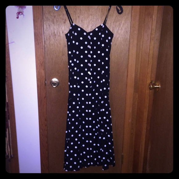 Vintage button up polkadot maxi dress - Picture 2 of 5