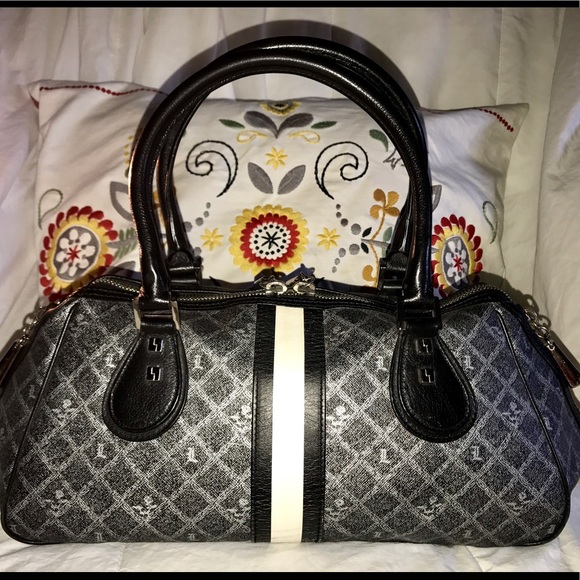 L.A.M.B. - Picture 3 of 8