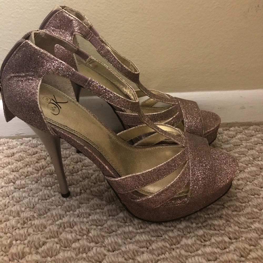 Shoes - Picture 2 of 2