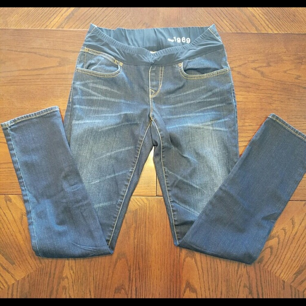 Maternity skinny jeans