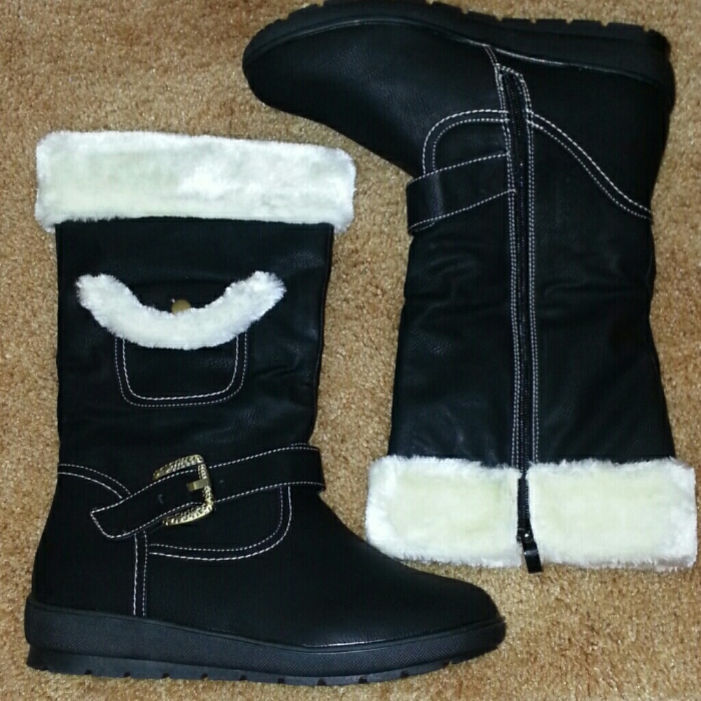Reneeze Mid Calf Booties. NIB. NWT - Picture 3 of 4