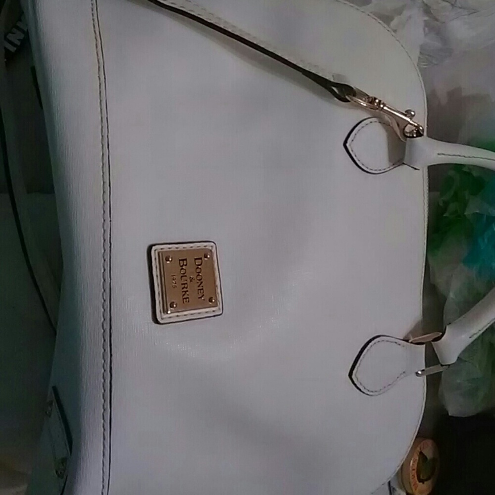 Purse- white