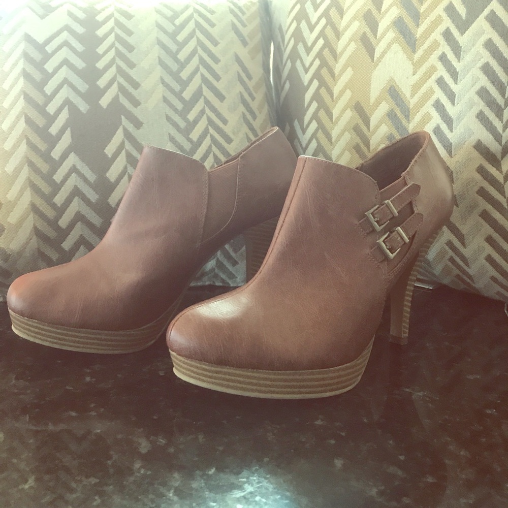 Brown 3" heals