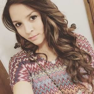 Meet your Posher, Cecilia