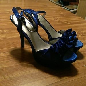 Royal blue pumps