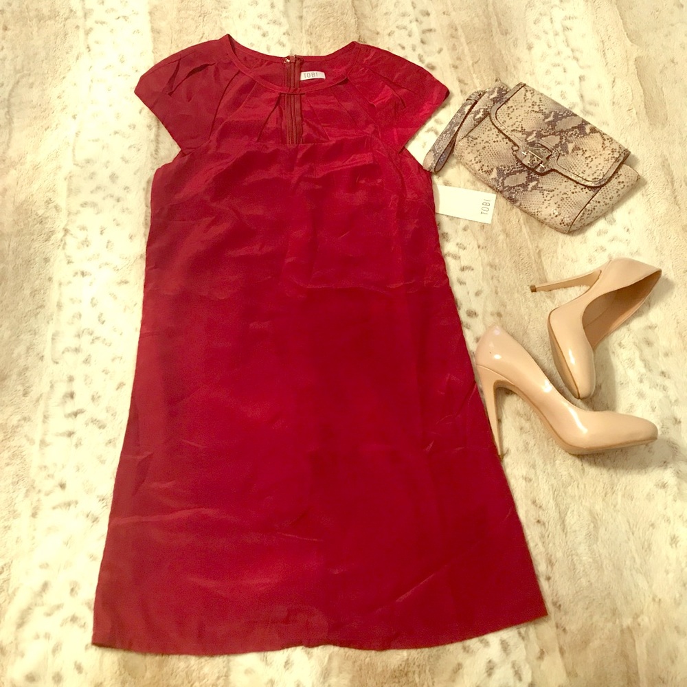 NWT Cutout Collar Dress