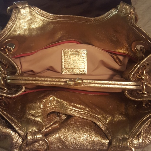 Limites Edition Coach Purse - Picture 3 of 4