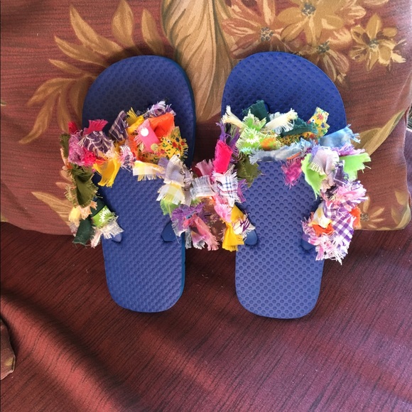Hand Made Girls Flip Flops - Picture 2 of 6