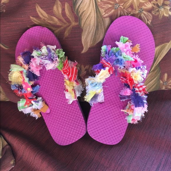 Hand Made Girls Flip Flops - Picture 5 of 6