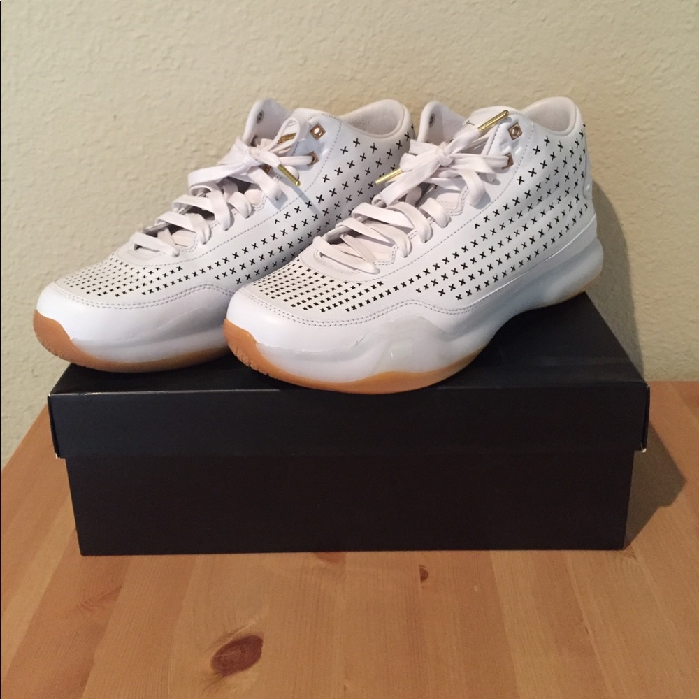 Nike Kobe X Mid Ext