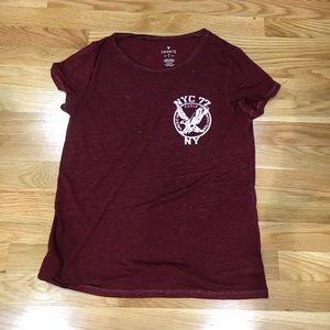 american eagle t-shirt