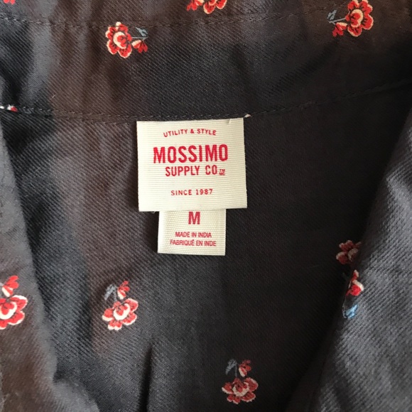 Floral button down - Picture 2 of 3