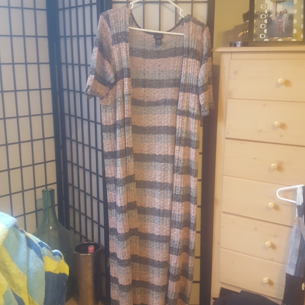 Multicolor duster