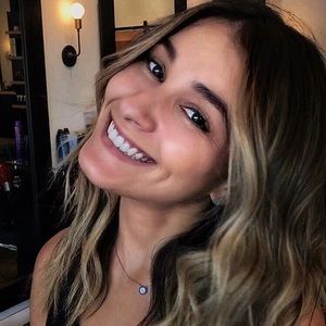 Meet your Posher, Samah