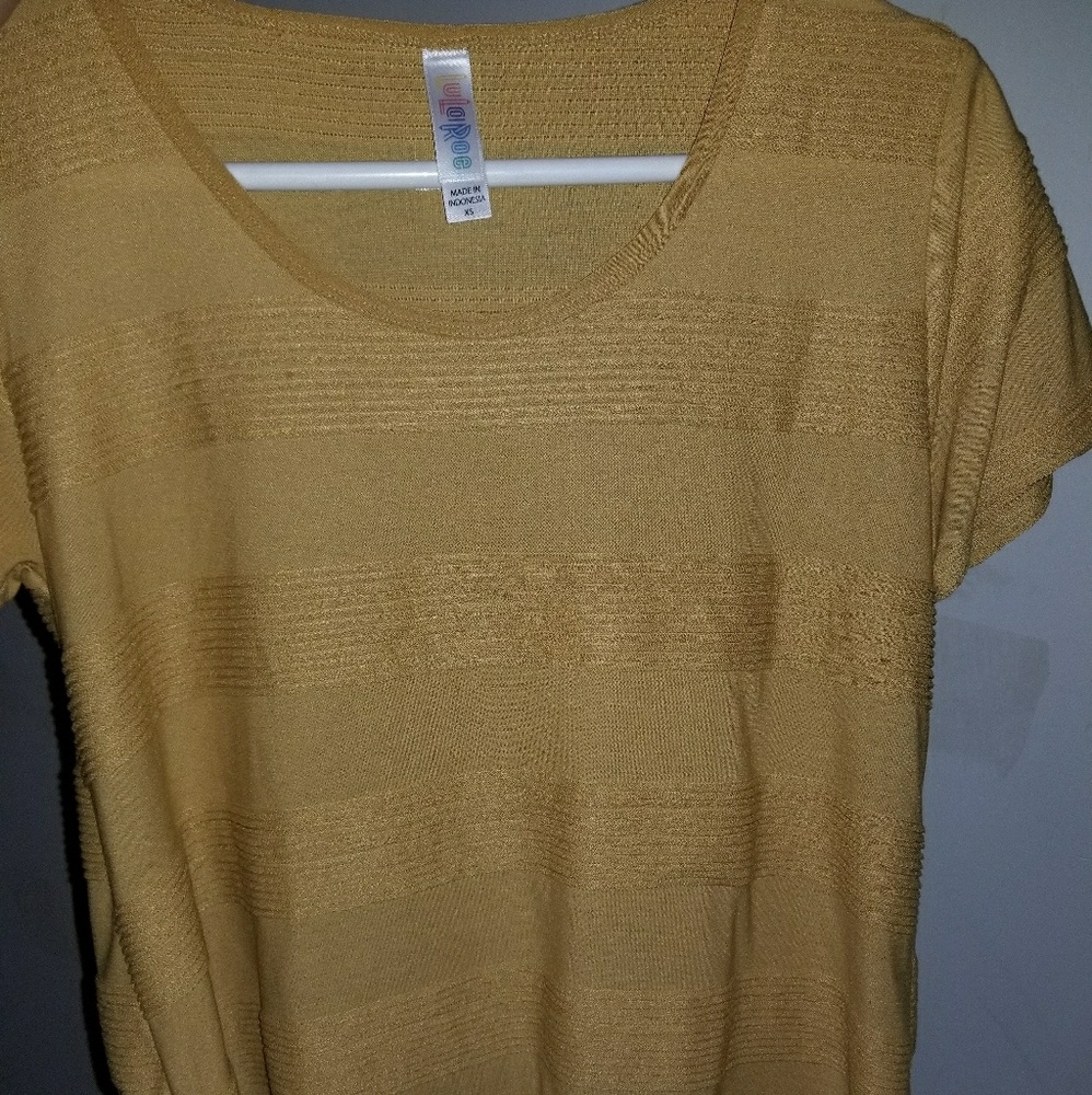 Lularoe XS Classic T - ON SALE!