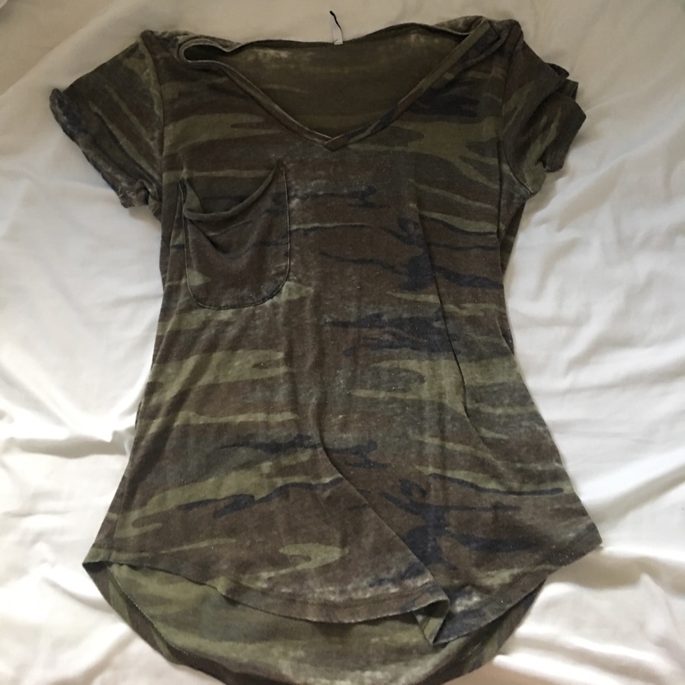 Ultra soft camo tee