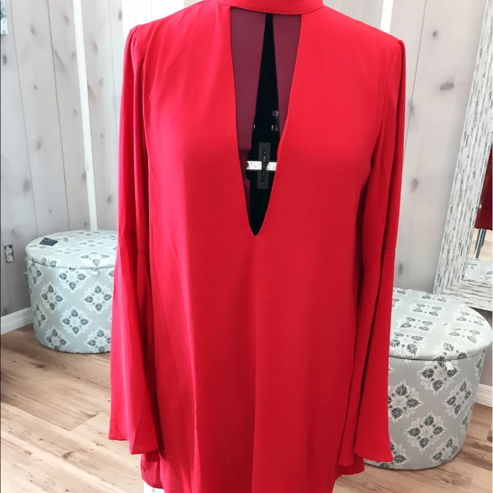 Ref bell sleeves