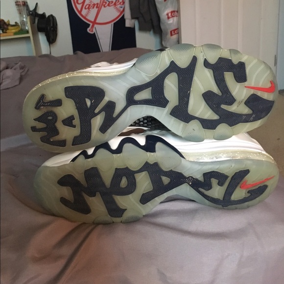 Charles barkley nikes - Picture 3 of 3