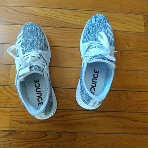 Adidas edge lux 2 size 7.5