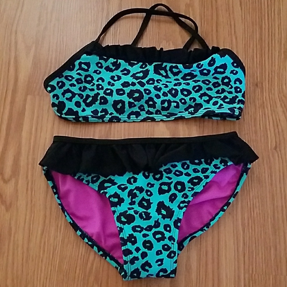 Girls cheetah print bikini