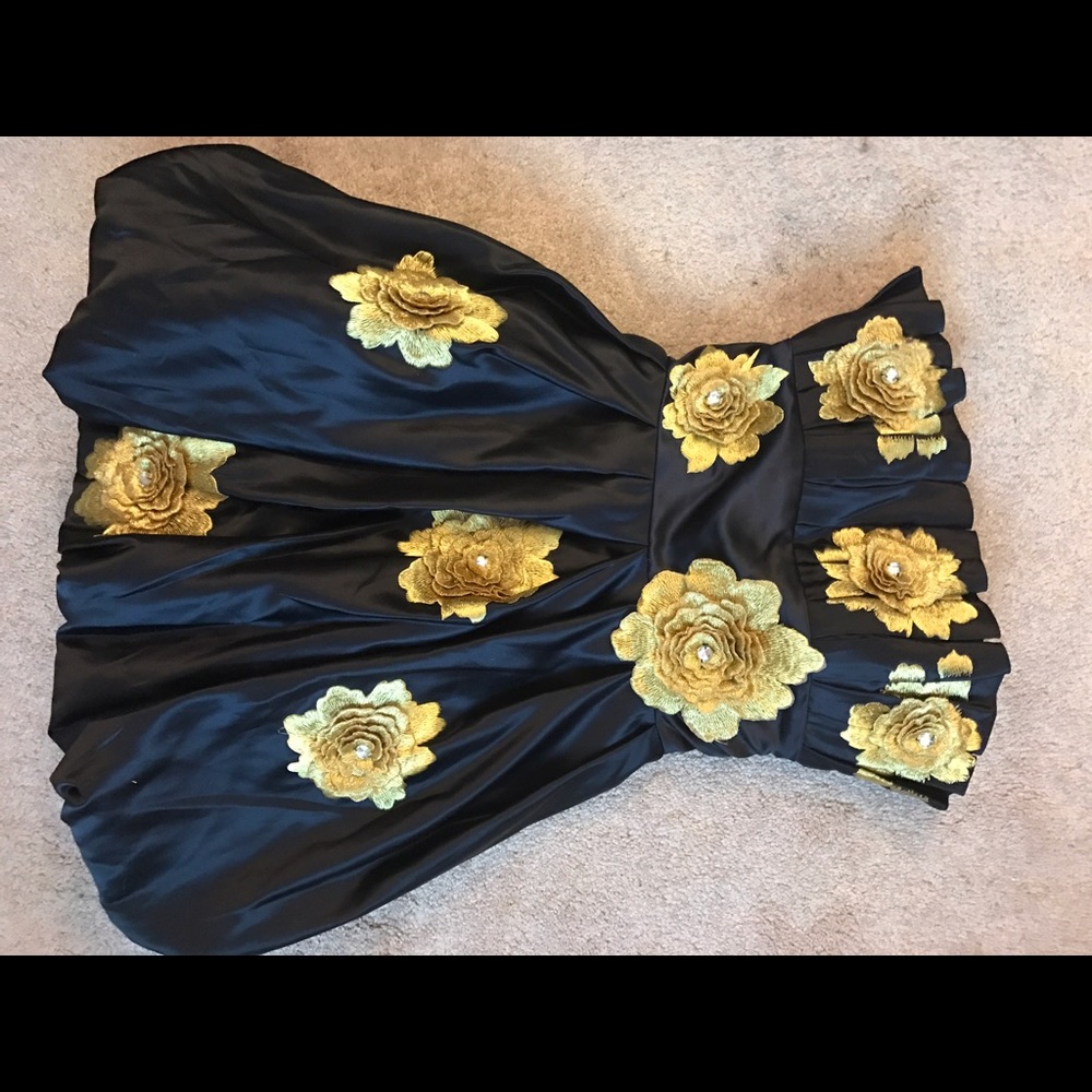 Terani Couture strapless dress