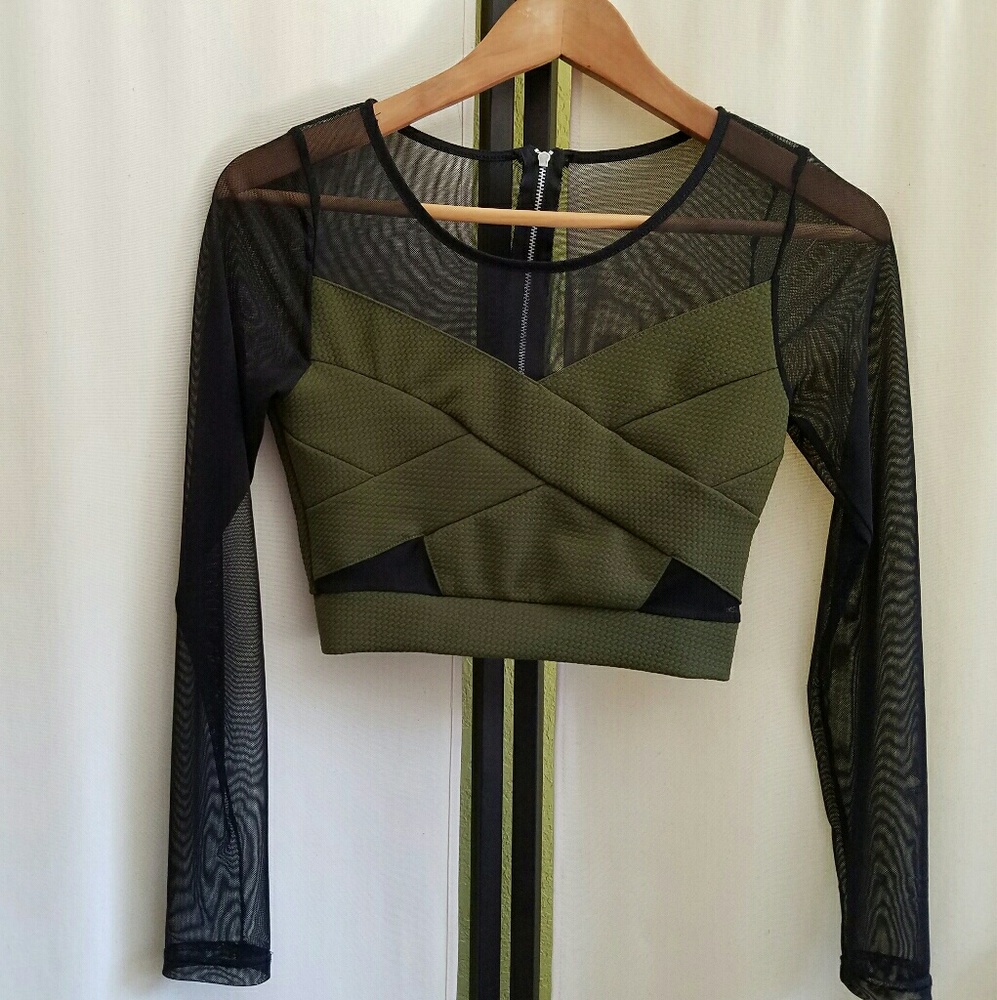 Charrolette Russe Crop Top