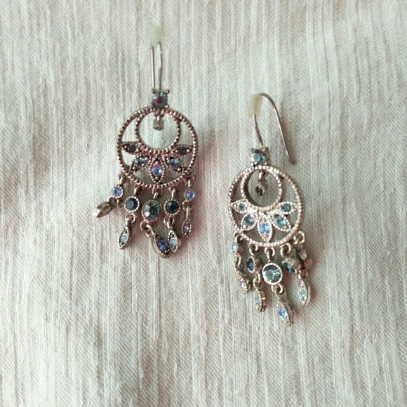 Earring bundle - Picture 8 of 8