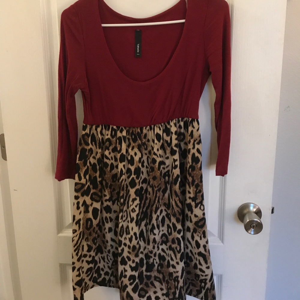 Yahada | burgundy & leopard dress