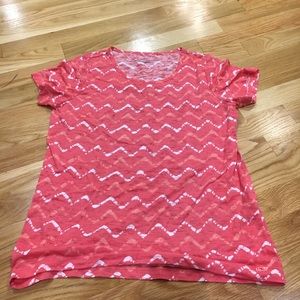 zig zag vineyard vines tshirt