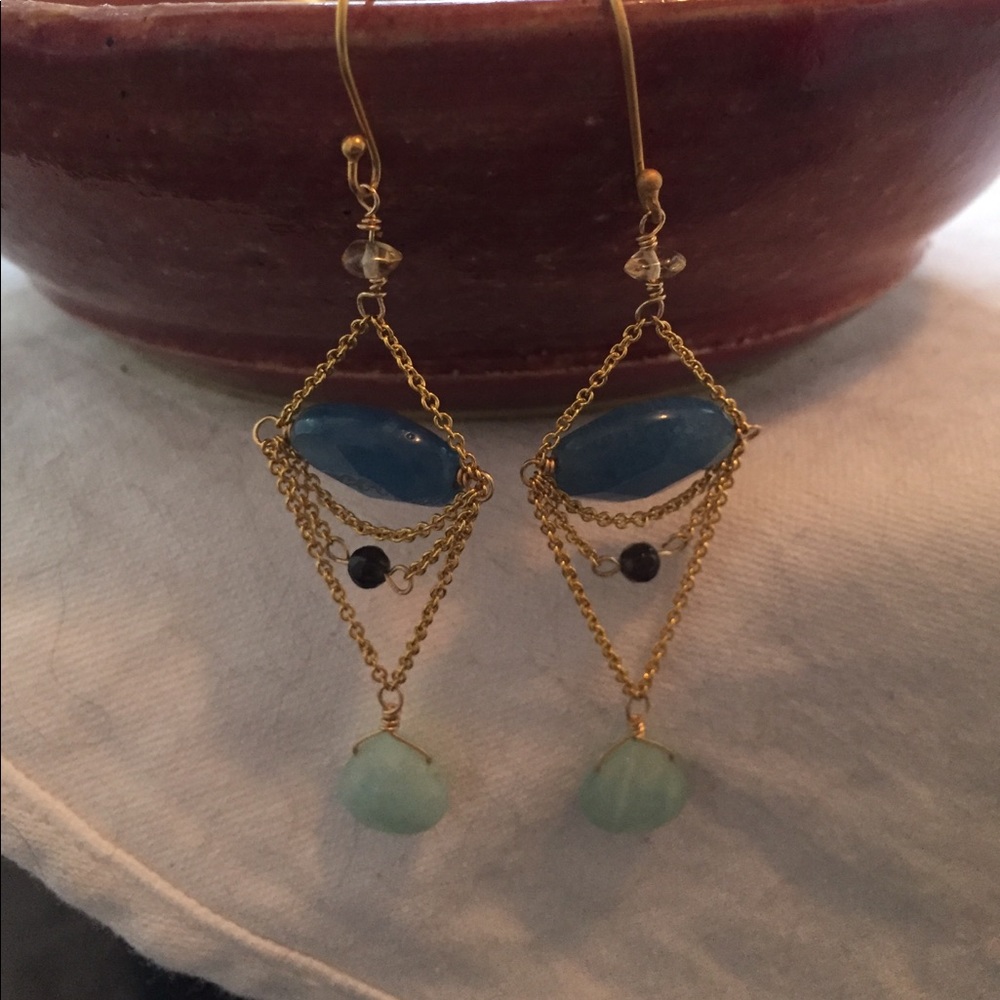 Chandelier earrings