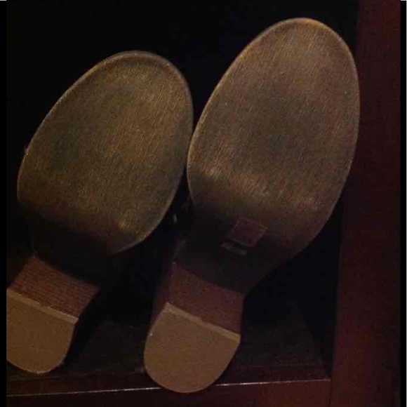 Ankles boots - Picture 4 of 4