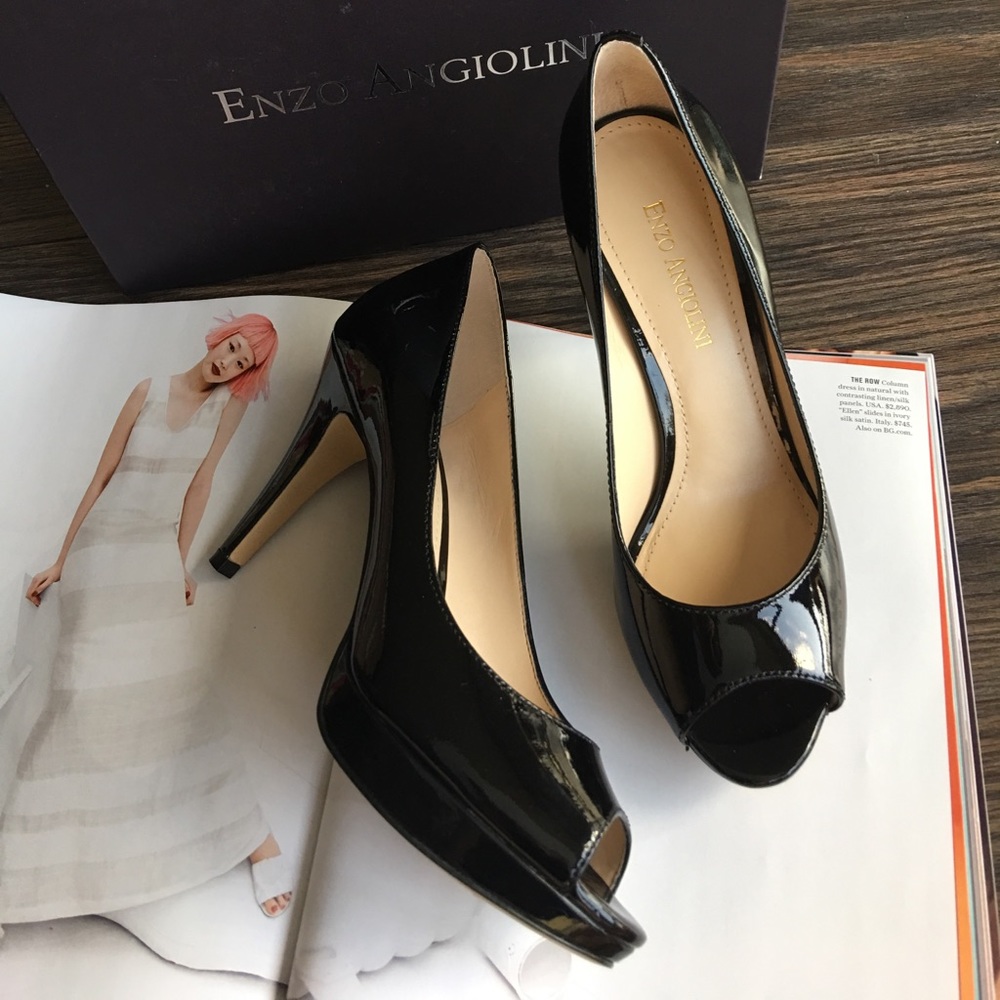 New in box Peep toe patent pumps