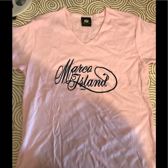 Sz L pink Marco Island tee - slim fit. - Picture 1 of 4