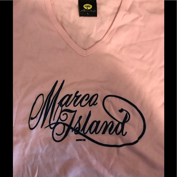 Sz L pink Marco Island tee - slim fit. - Picture 2 of 4
