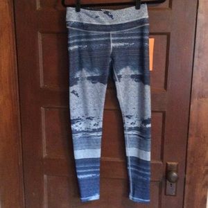 NWT Lucy Studio Hatha Powermax Legging