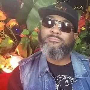 Meet your Posher, Ronnie