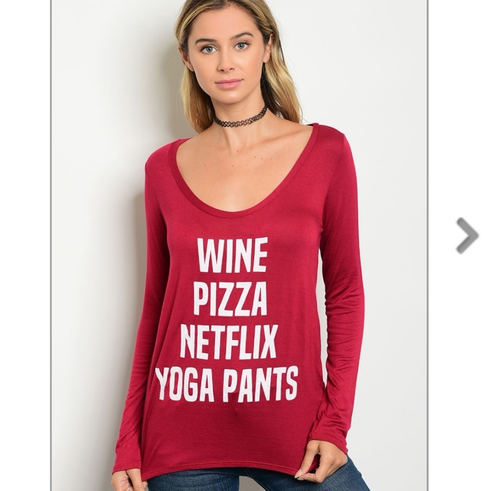 Graphic long sleeve tee LOT OF 4
