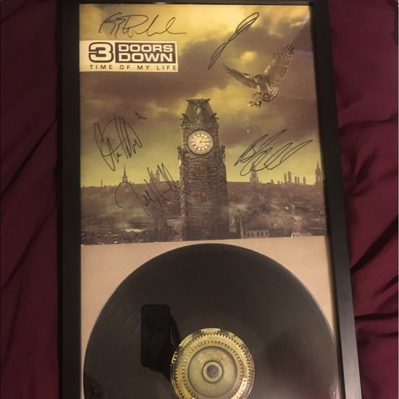 3 doors down autographed VINYL - Picture 1 of 3