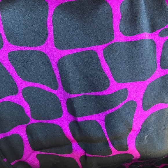 I.N.C. Purple and black "giraffe spotted" print - Picture 7 of 7