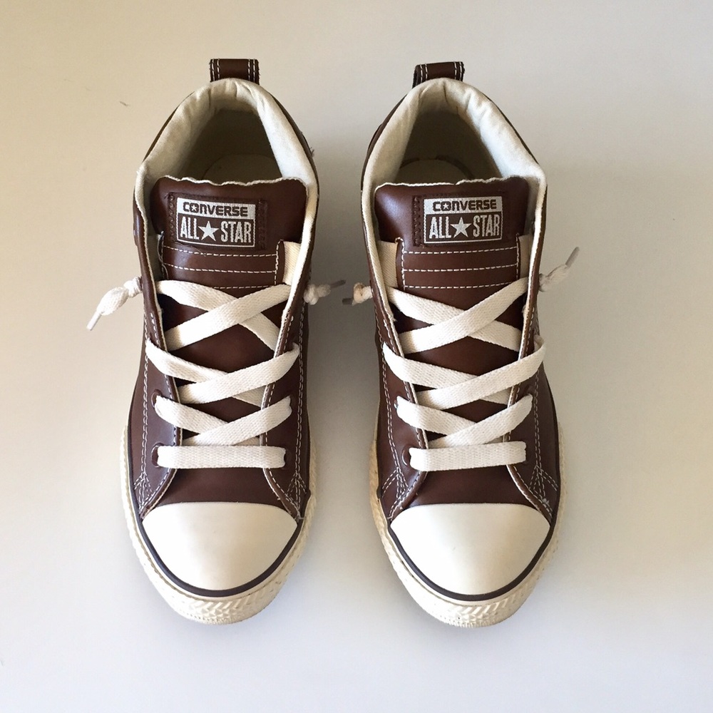 Brown Leather Converse Mid