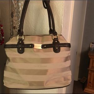 Tommy Hilfiger Tote