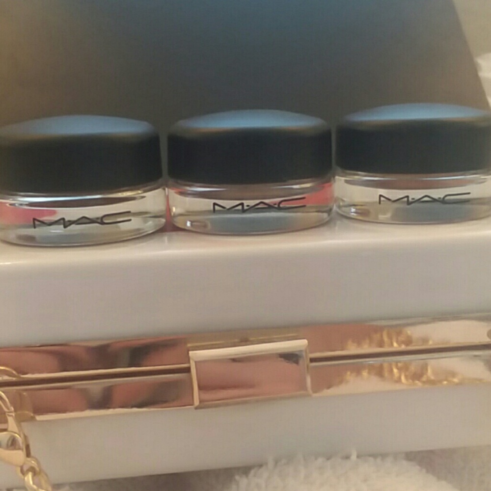 ***SOLD*** Three MAC Pro Long Paint Pots