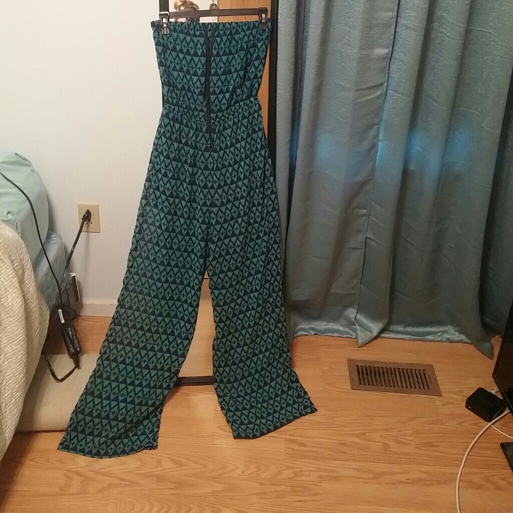 Romper pants/ Jump suit