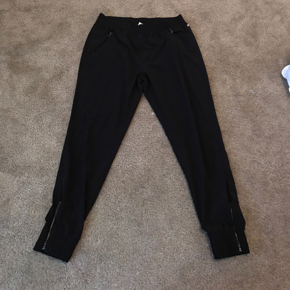 Fabletics joggers!