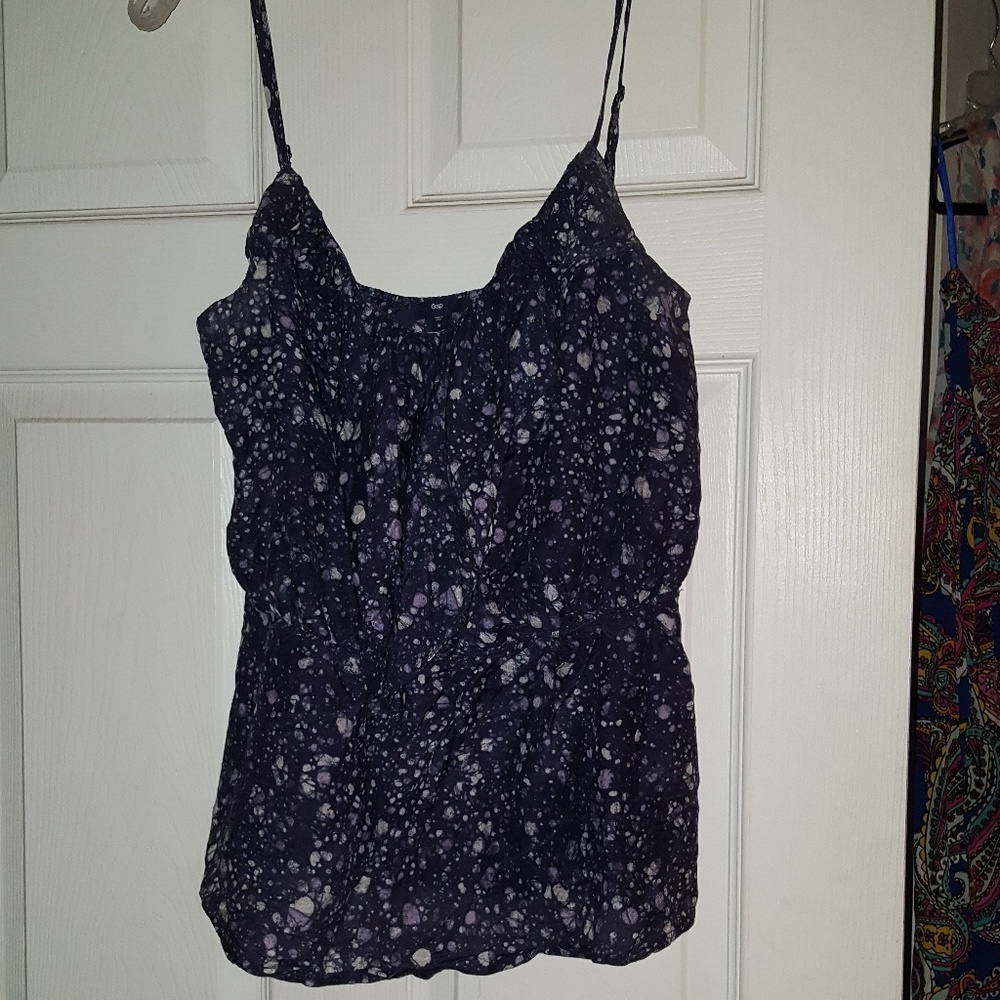 Gap ruffle tank