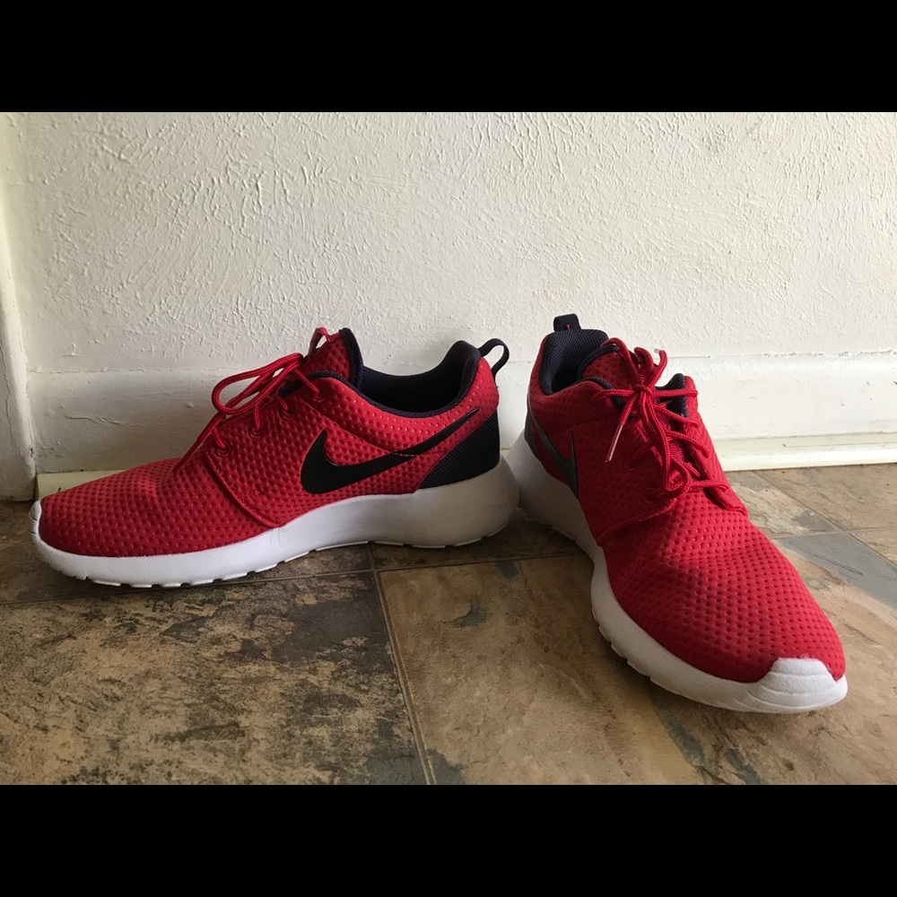 Nike roshes