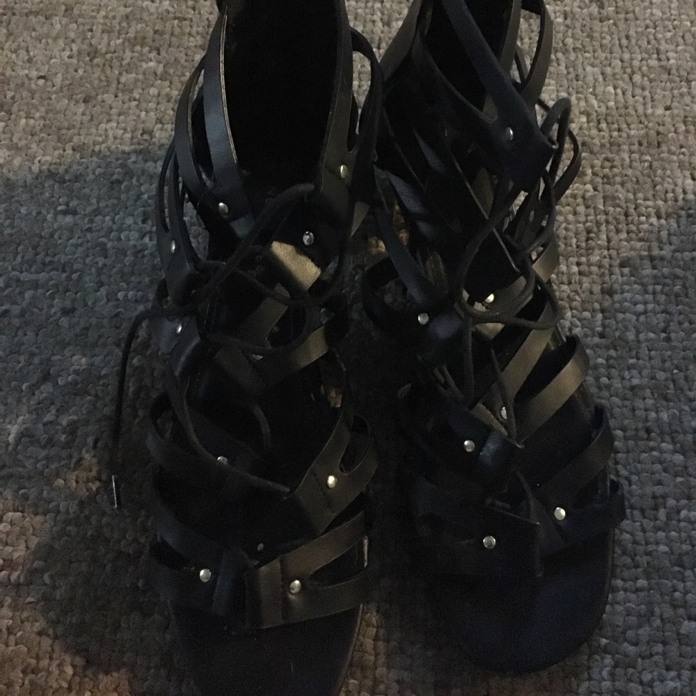 gladiator tie up zipper sandal w/ gold heel