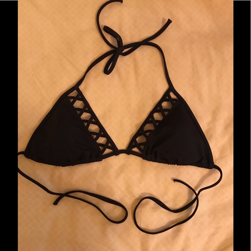 VIctoria's Secret black bathingsuit top