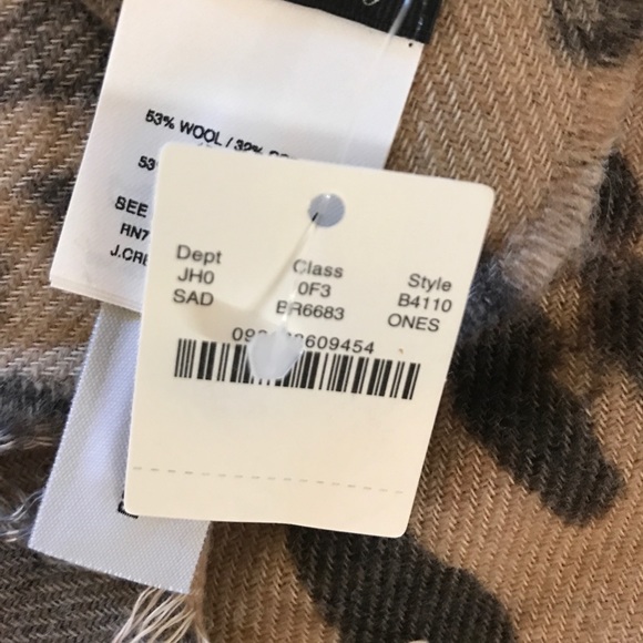 NWT J.Crew Leopard Print Wool Cotton Scarf Italy - Picture 8 of 8