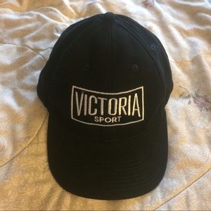 ❗NO SWAPS❗NWT VS Sport Hat